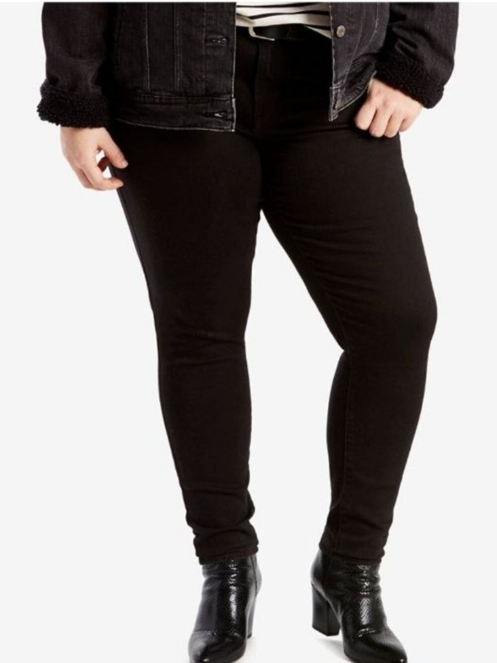 $69 Levi's Trendy Plus Size 711 Skinny Jeans Black Size 22W M